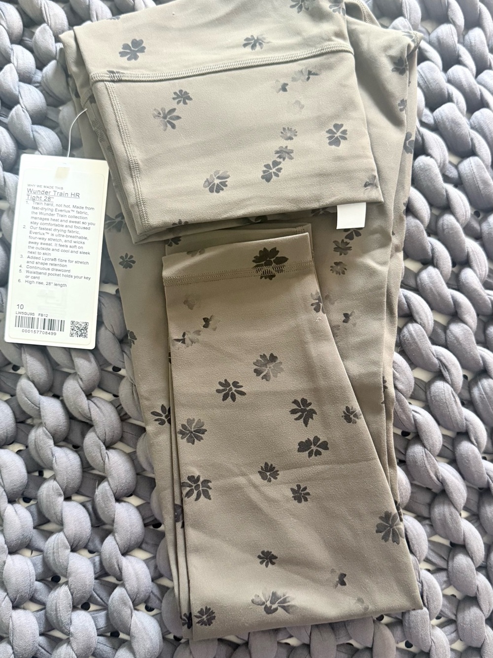 lululemon athletica WunderTrain HR, 28”, size 10, NWT